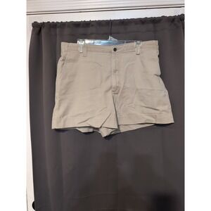 Lee Riveted Khaki Shorts, Women's Size‎ 18, Pleated Front, Casual Comfort